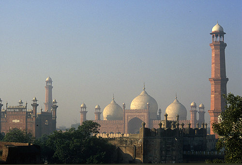 Badshahi mosque, seventeenth century, Mughul, seen from fort, Lahore, Pakistan